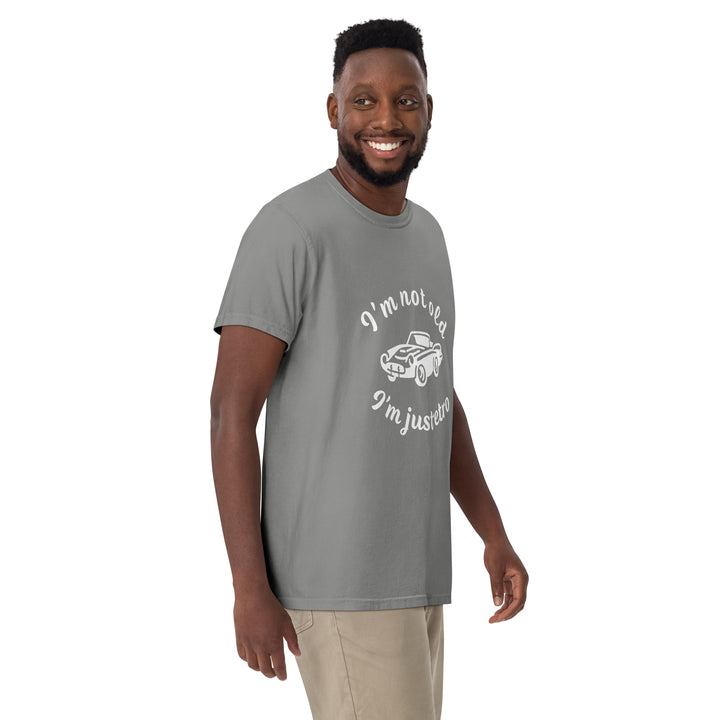 Unisex "I am Retro" T-Shirt